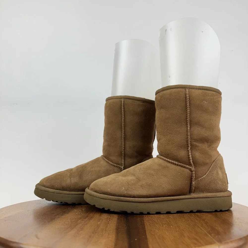 Womens Ugg Classic Short II‎ Chestnut Shearling Lined Comfort Boots Size 6 M GUC